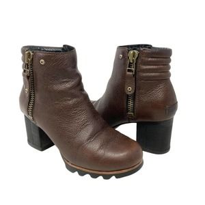 Sorel Danica Leather Waterproof Ankle Boots - Size 7